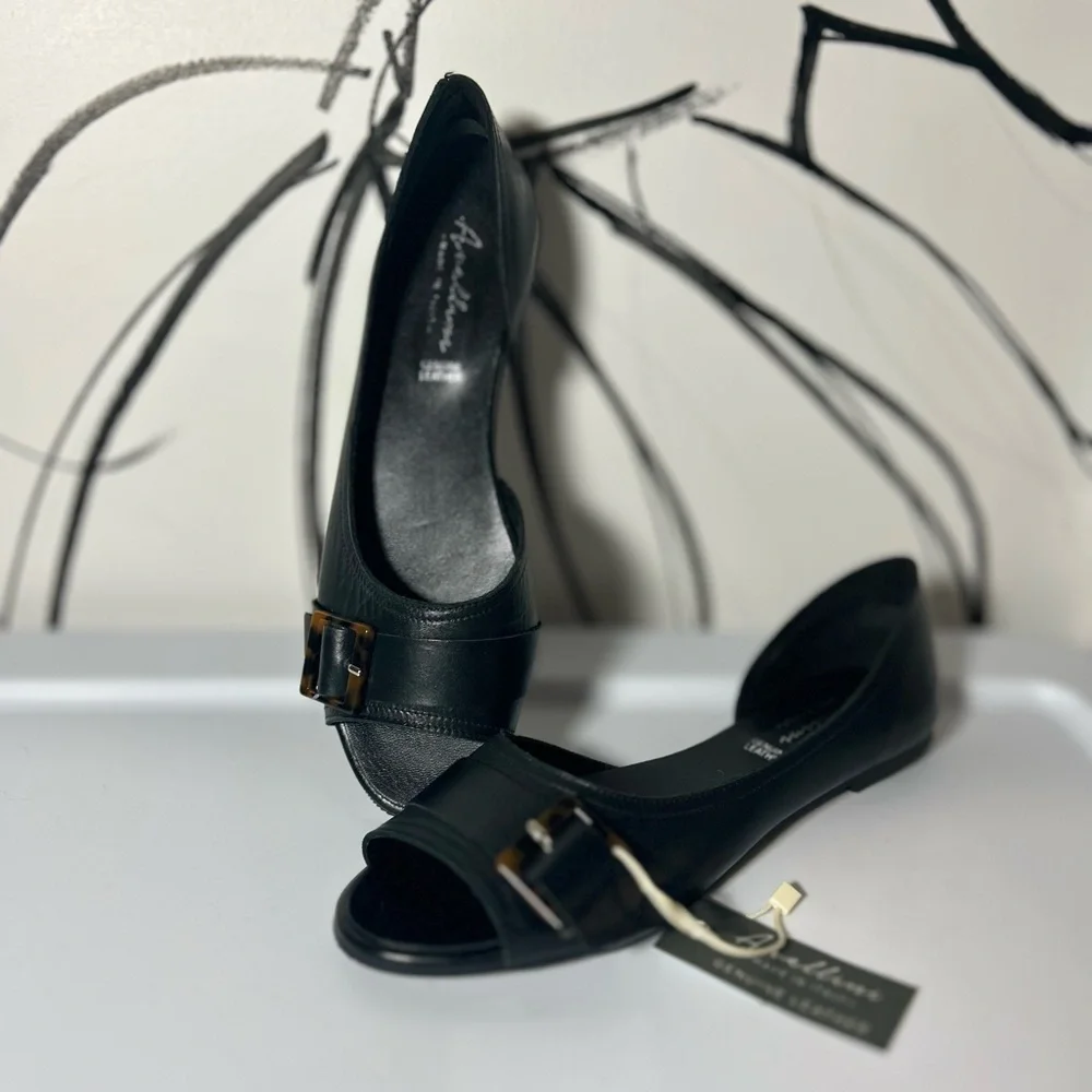 NEW Avellini Black Leather Open-Toe Flats with Buckle, Women’s Size 8 - Picture 1 of 9